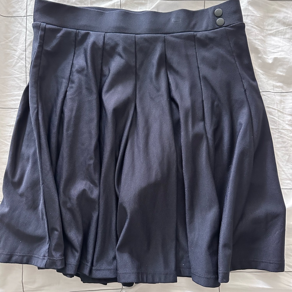 WeWoreWhat tennis skirt - has shorts under